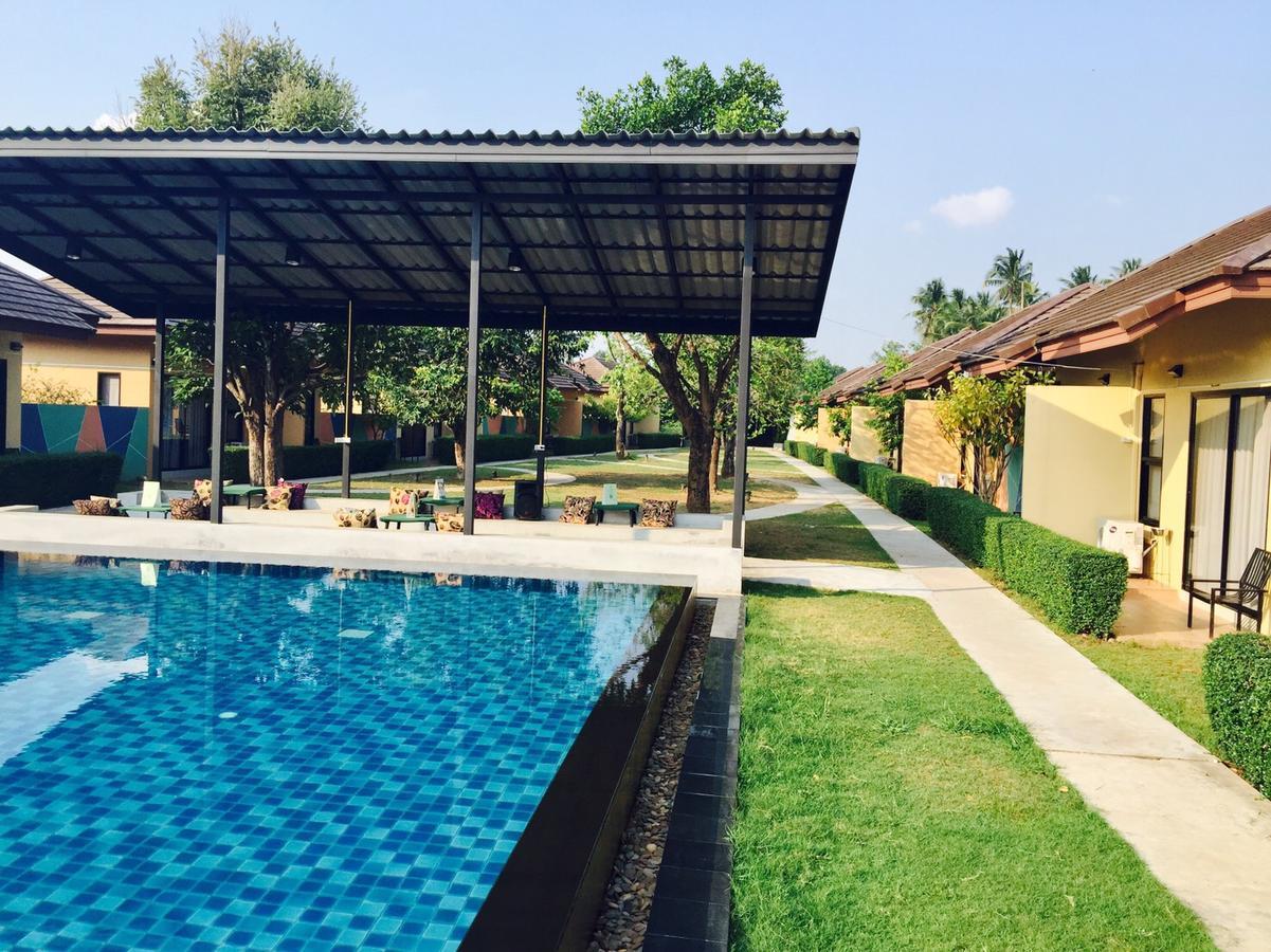 Green Adamas Resort Chumphon Exteriör bild